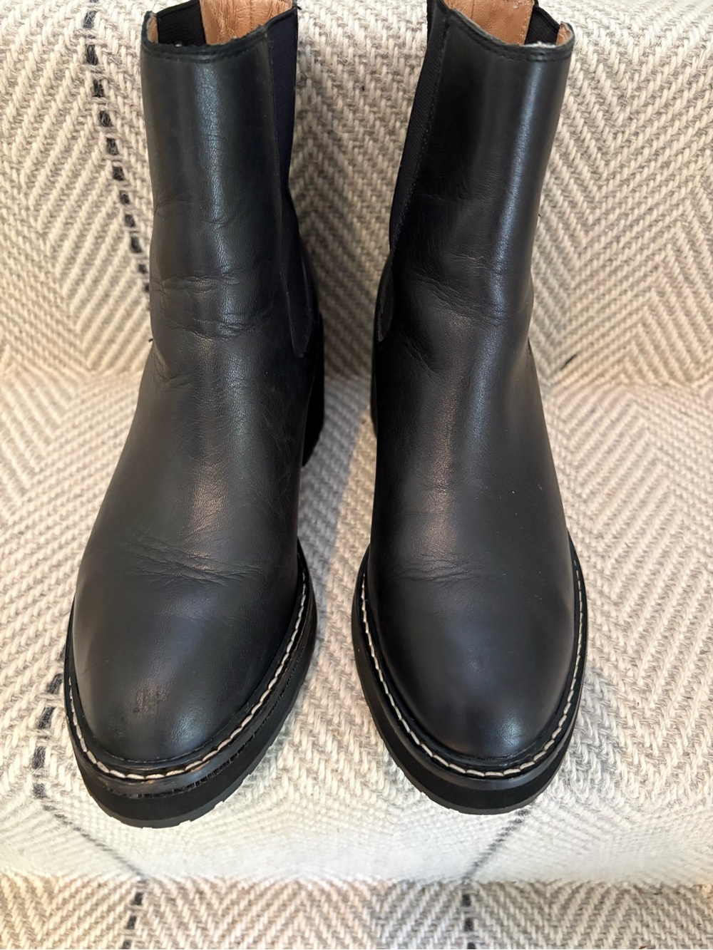 Madewell

The Carina Platform Chelsea Boot
